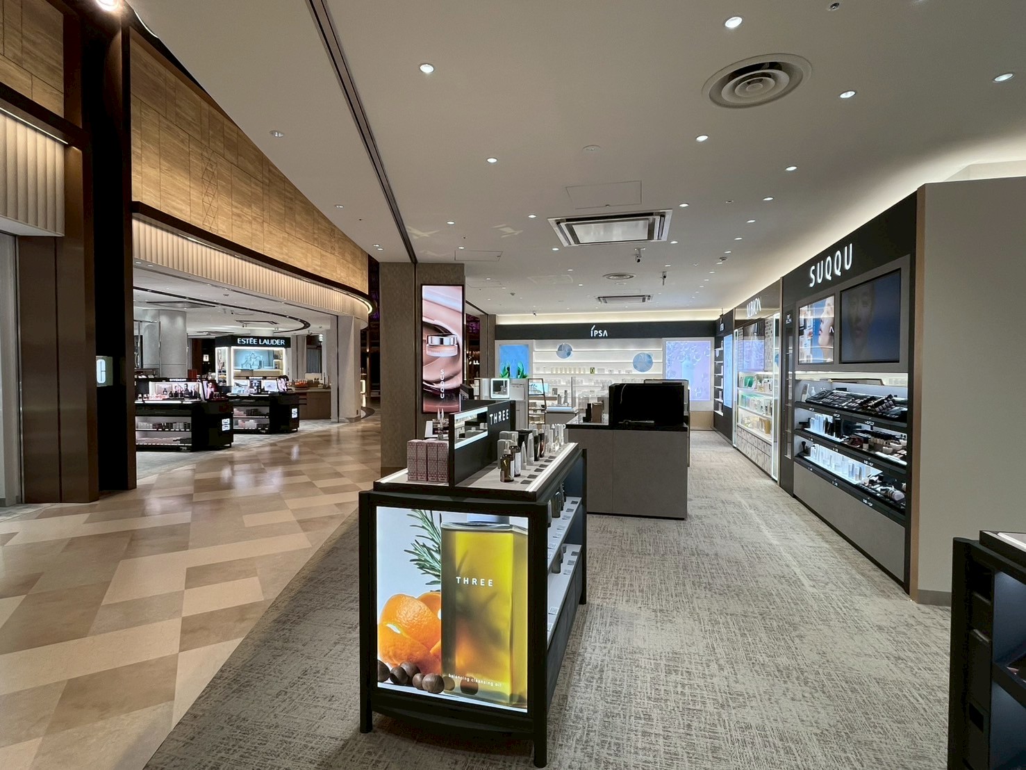 福岡空港免稅店